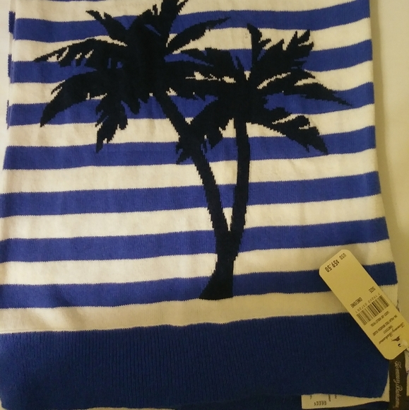 Tommy Bahama Accessories - Tommy Bahama scarf